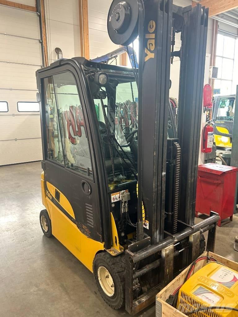 Yale ERP18VF 전동 지게차