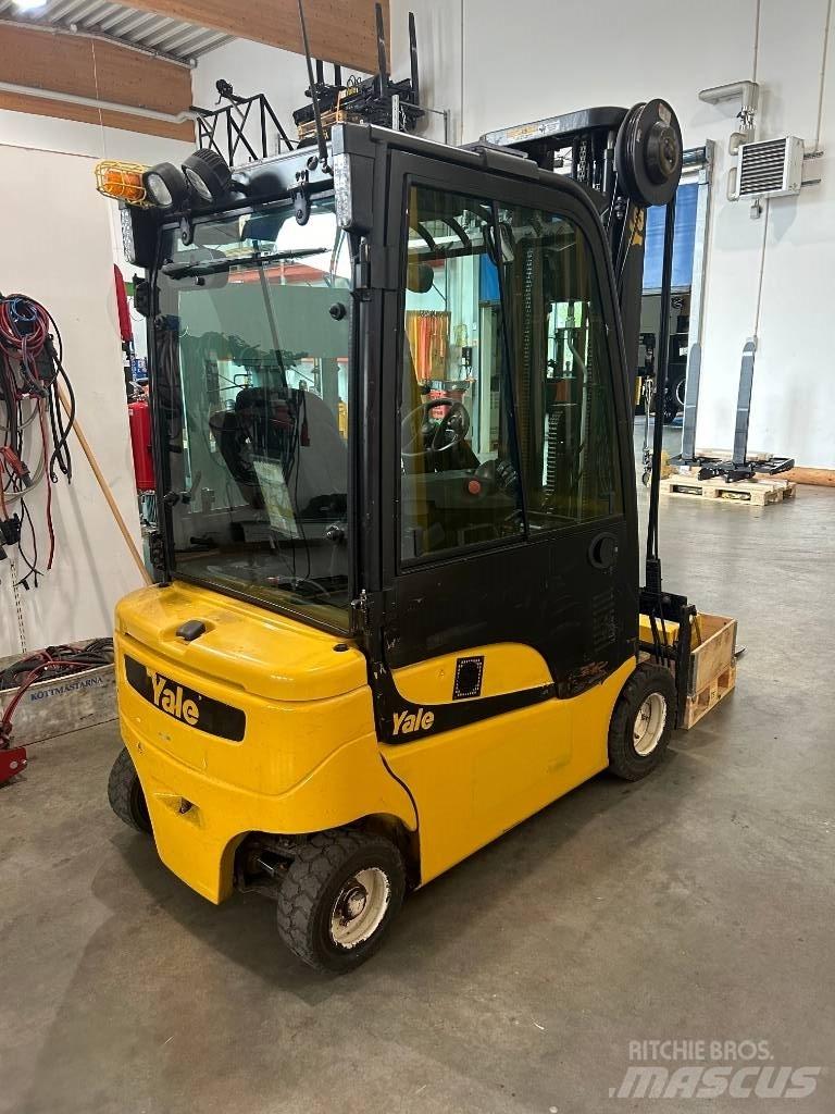 Yale ERP18VF 전동 지게차