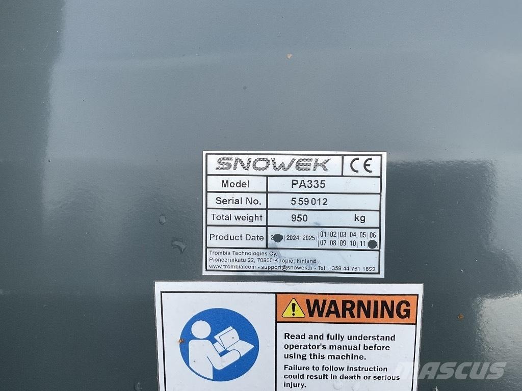 Snowek PA335 제설 블레이드 및 제설기