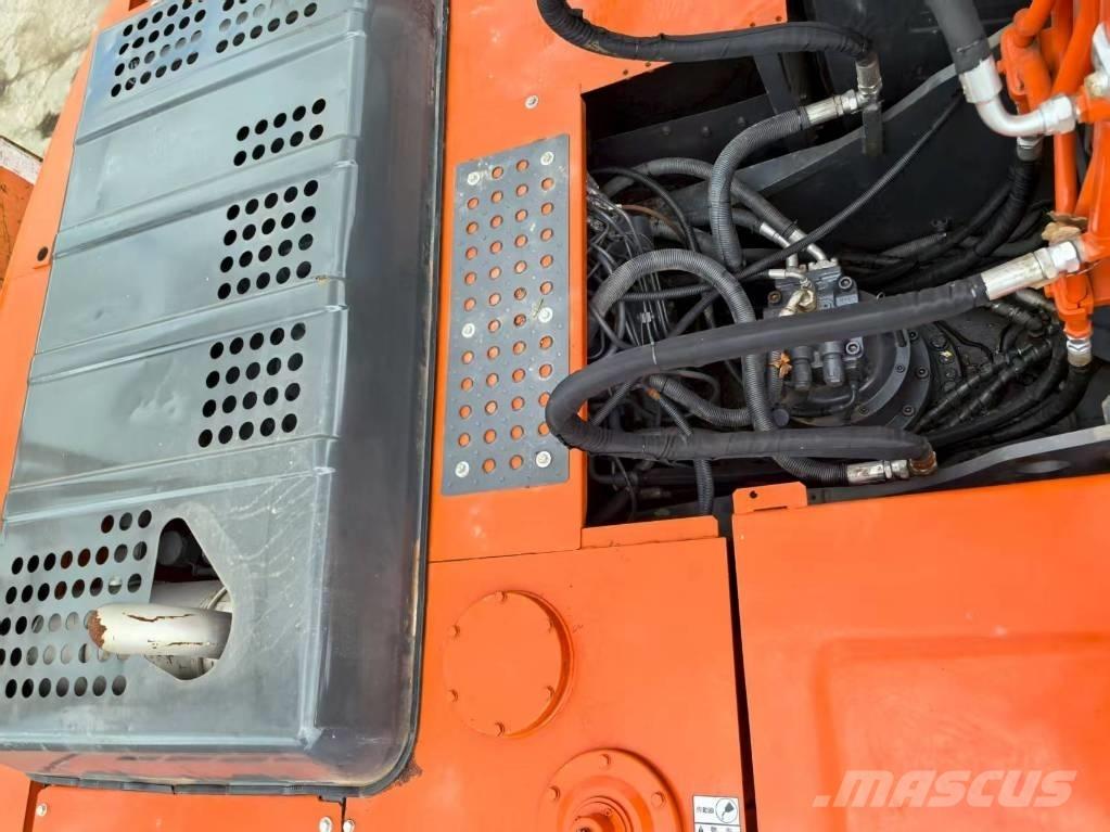 Hitachi ZX 240 HG 대형 굴삭기 29톤 이상