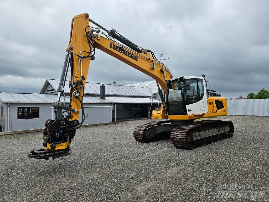 Liebherr R 922 LC 대형 굴삭기 29톤 이상