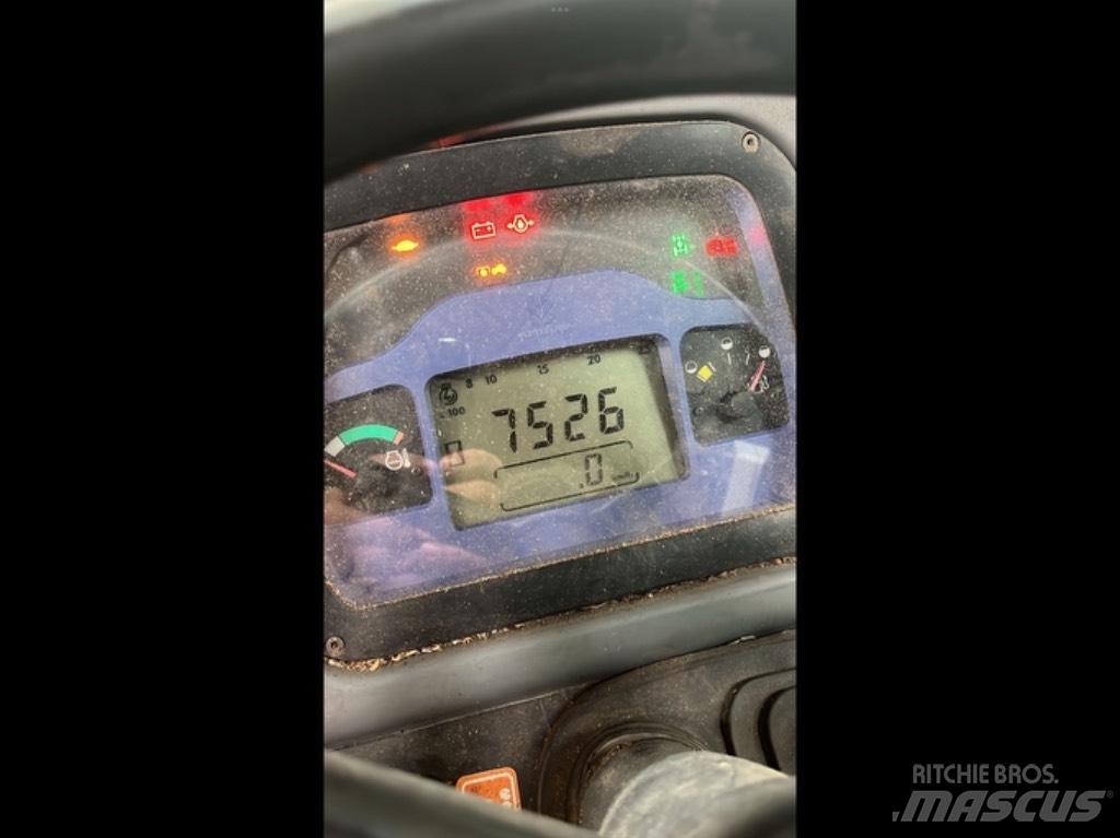 New Holland TN 90 F 트랙터