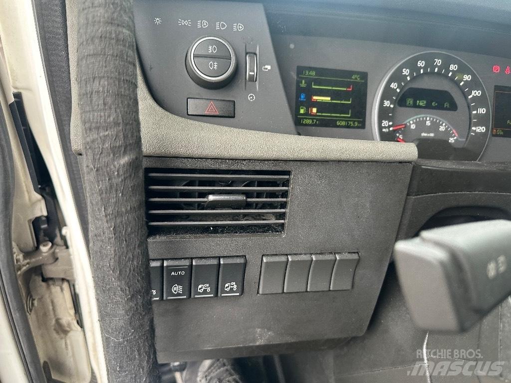 Volvo FH13 540 6x2*4 새시 운전실 트럭