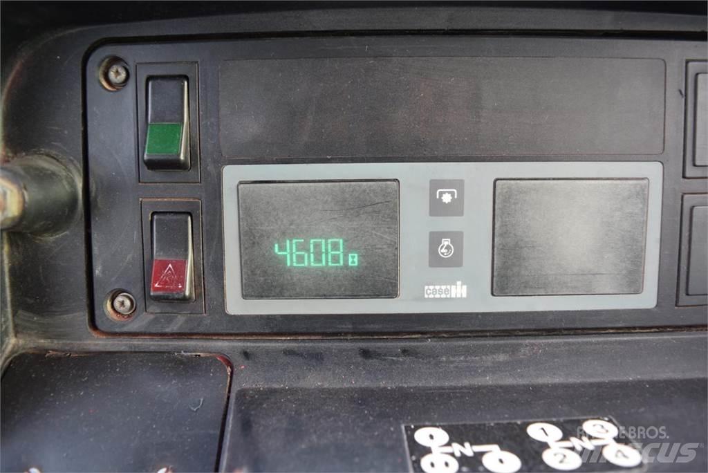Case IH 840 트랙터