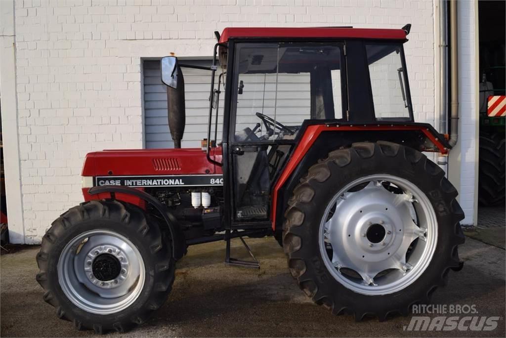 Case IH 840 트랙터