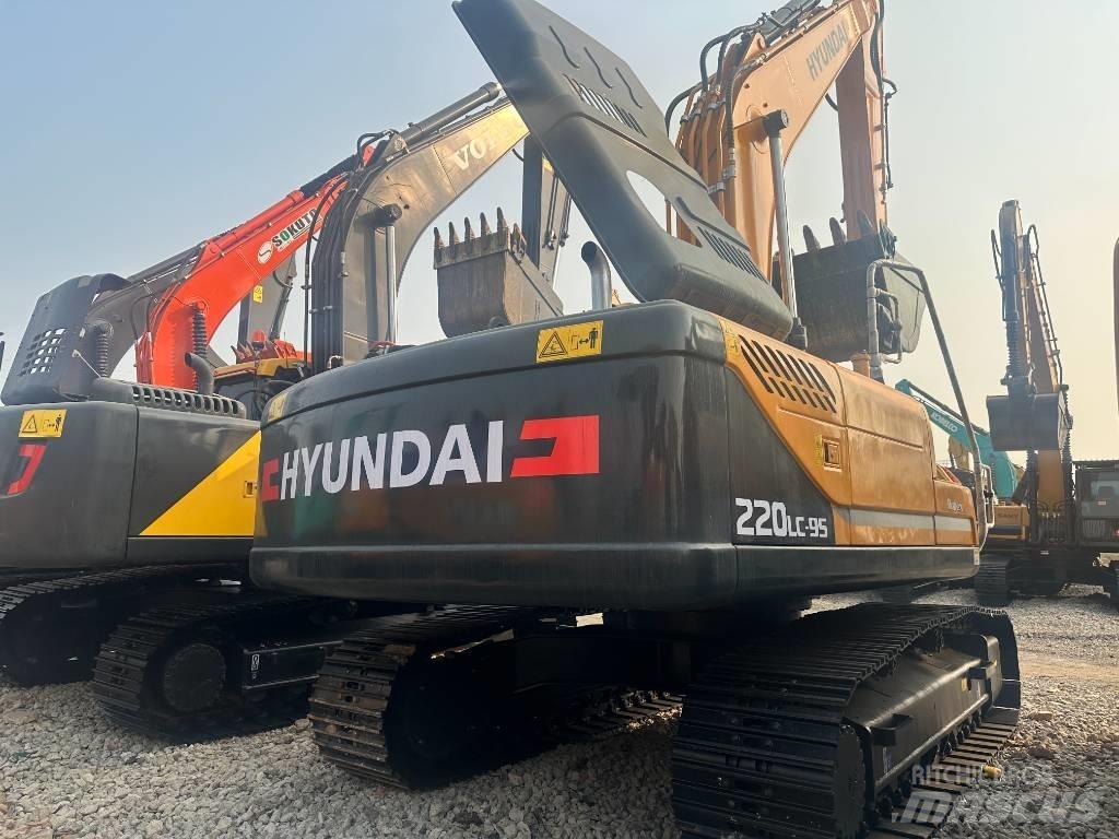 Hyundai R220LC-9S 대형 굴삭기 29톤 이상