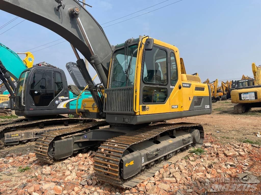 Volvo EC 200 대형 굴삭기 29톤 이상