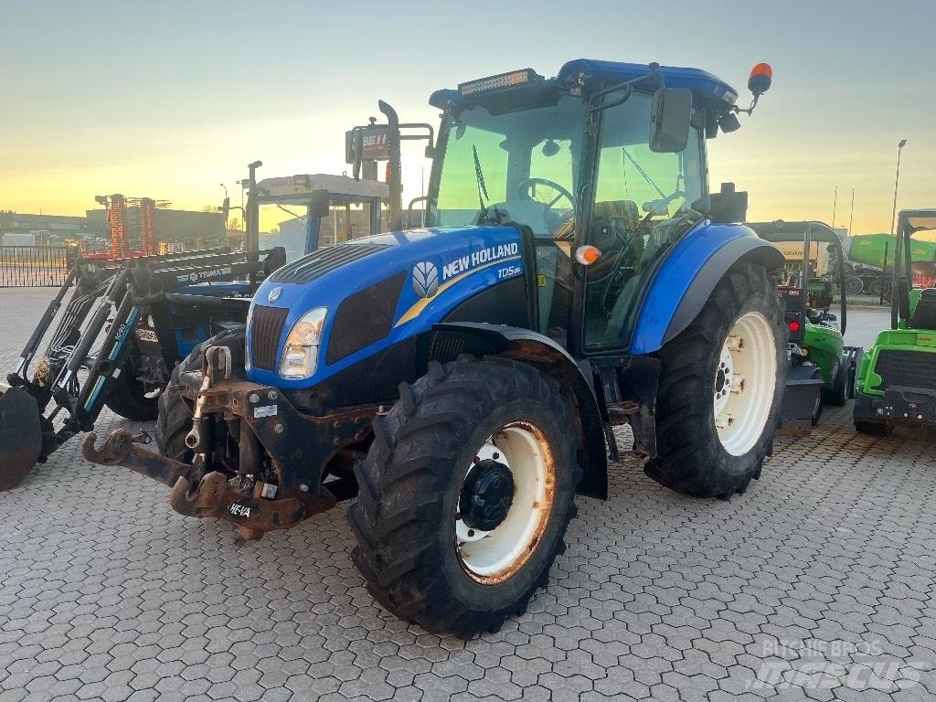 New Holland TD 5.85 트랙터