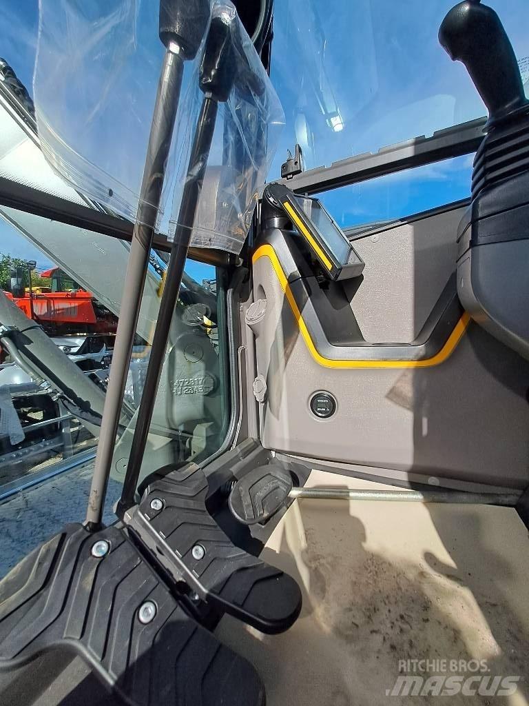 Volvo ECR88D 소형 굴삭기 7톤 미만