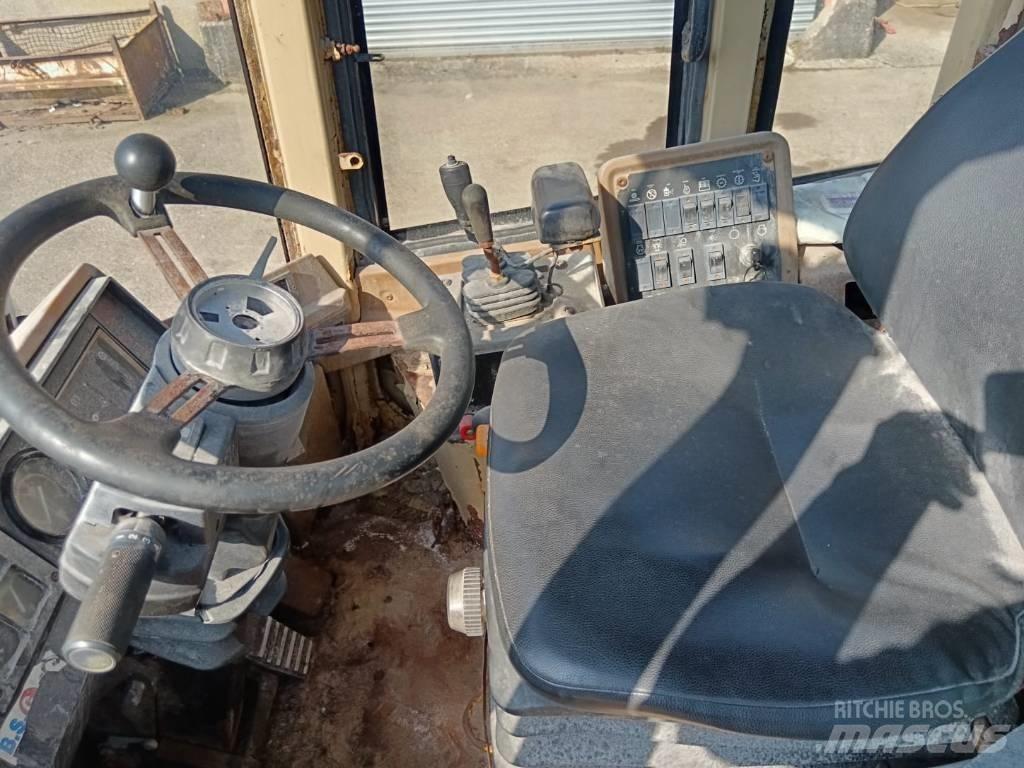 CAT 924 F  휠로우더