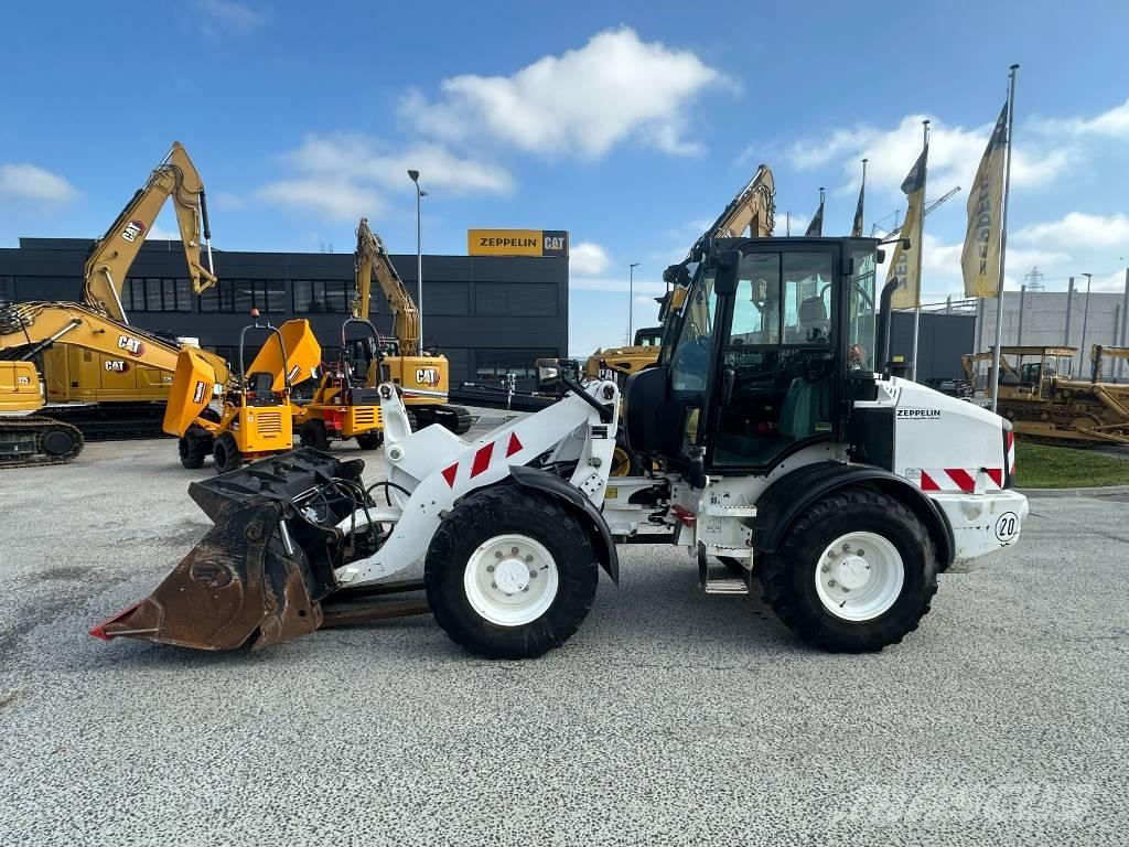 CAT 908 M  휠로우더