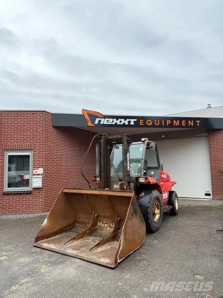Manitou MC 30 D 험지용 트럭