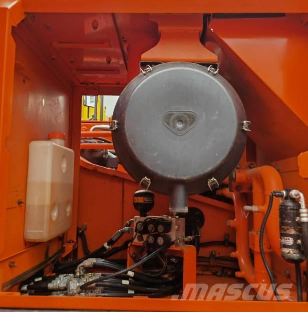 Doosan DX340LC-9C 대형 굴삭기 29톤 이상