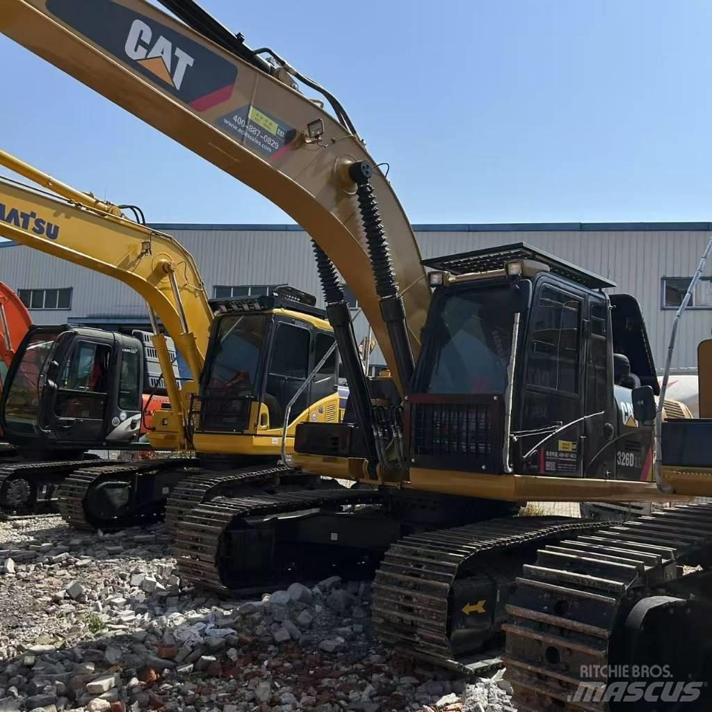CAT 326D2L 대형 굴삭기 29톤 이상