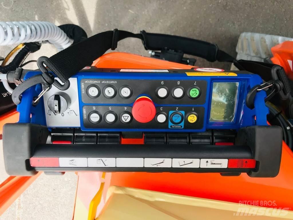 JLG X14J 관절형 전동이동 리프트