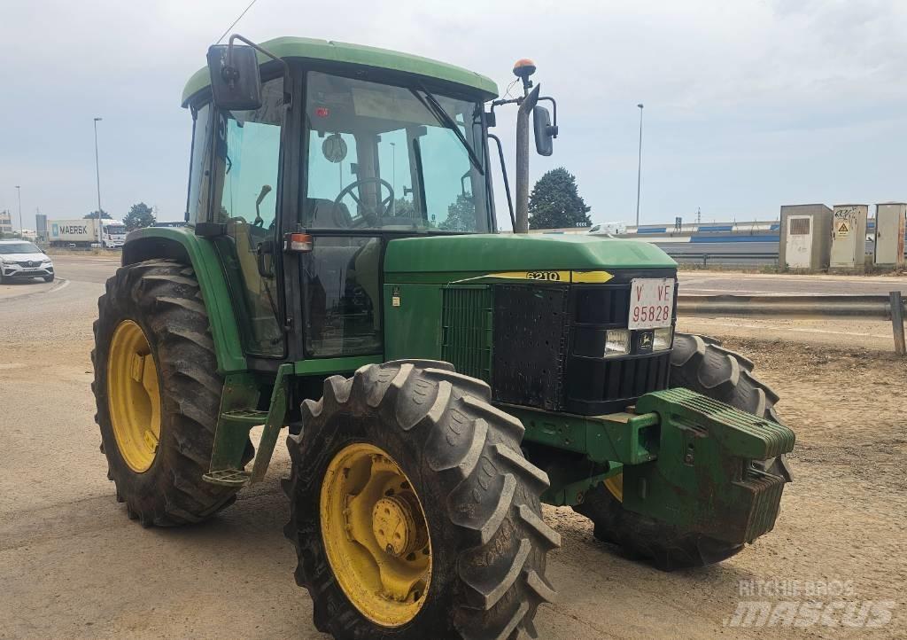 John Deere 6210 트랙터