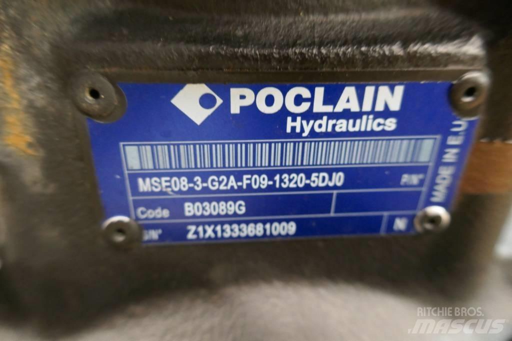 Poclain B03089G 유압식 기계