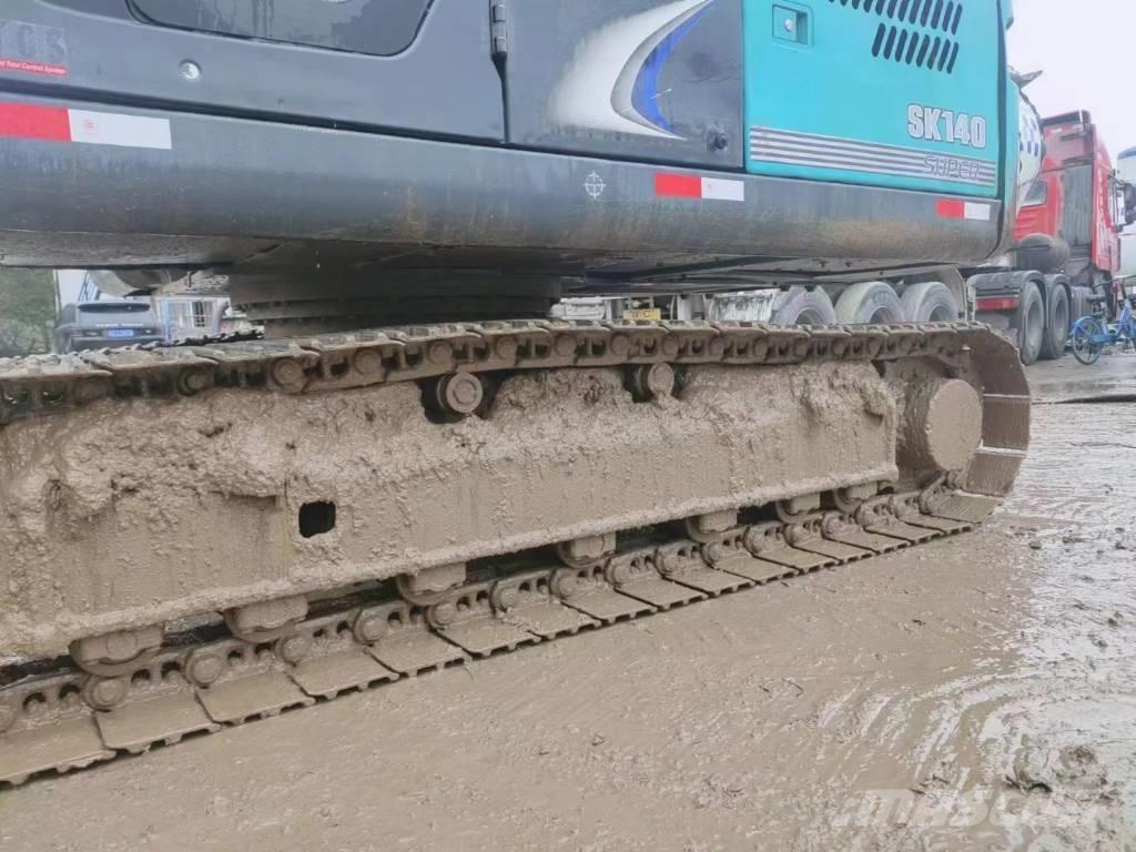 Kobelco SK 140 중형굴삭기 7톤-28톤