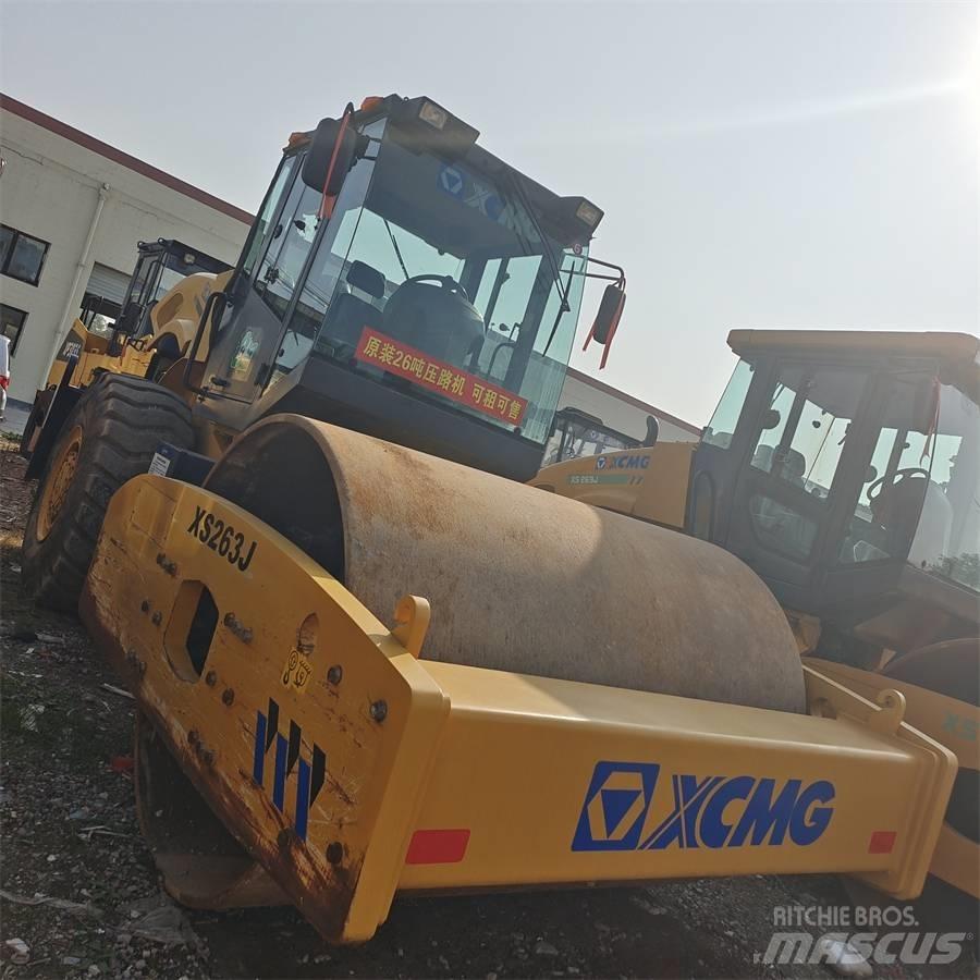 XCMG XS 263 J 싱글 드럼 롤러