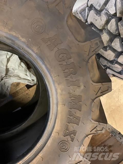 Agrimax RT765 타이어, 휠 및 림
