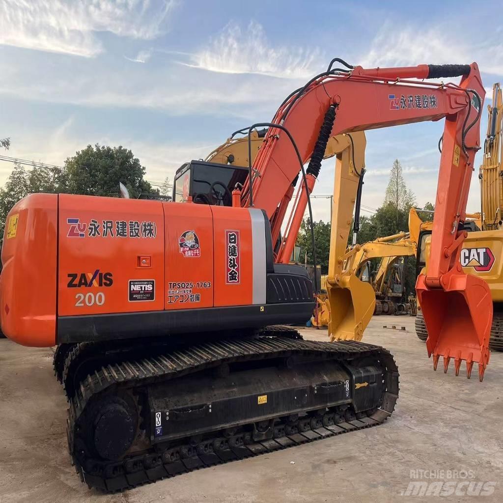 Hitachi zx200 대형 굴삭기 29톤 이상