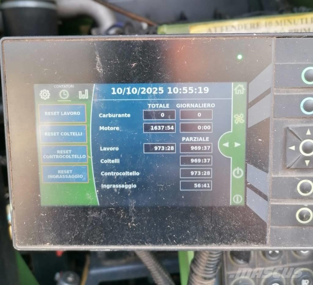 Pezzolato PTH 900 M 톱밥제조기