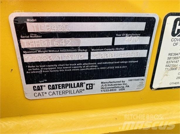 CAT TL 943 C 텔러 핸들러