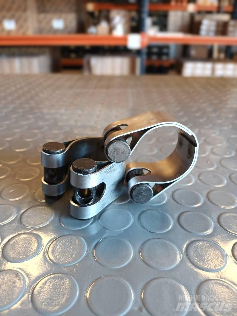 Volvo CLAMP 20894628 운송 장비 - 기타