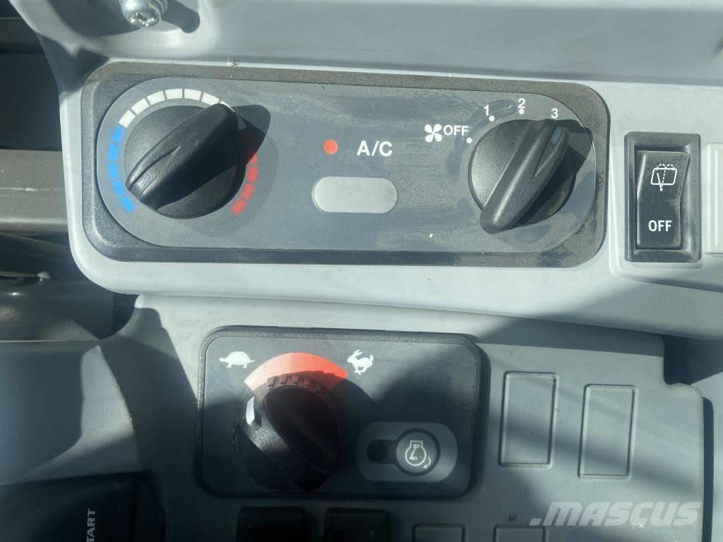 Kubota KX 163-5 대형 굴삭기 29톤 이상