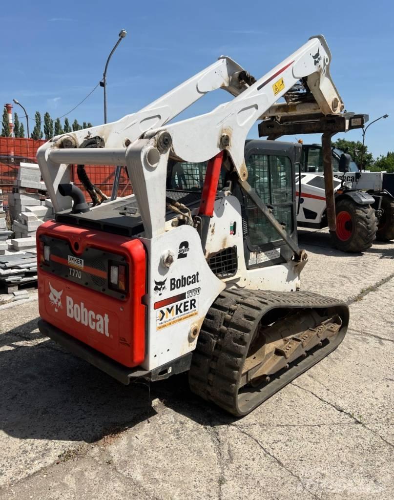 Bobcat T 770  스키드로더