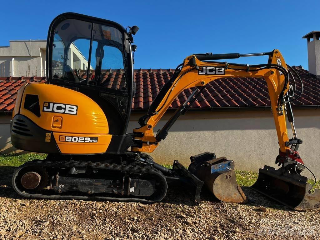 JCB 8029 CTS 소형 굴삭기 7톤 미만
