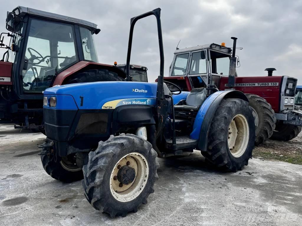New Holland TN 75 N 트랙터