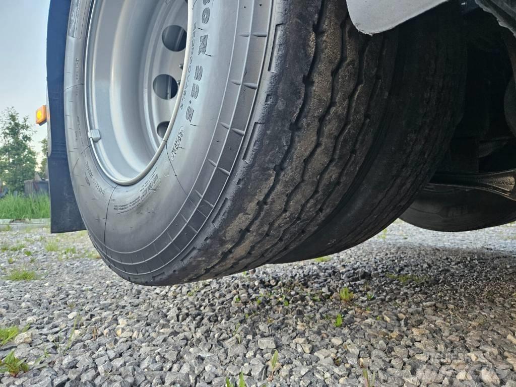 Volvo FM340 6x2 덤프 트럭