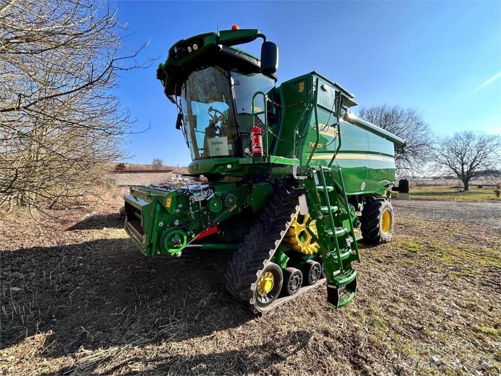 John Deere T670i 콤바인 수확기