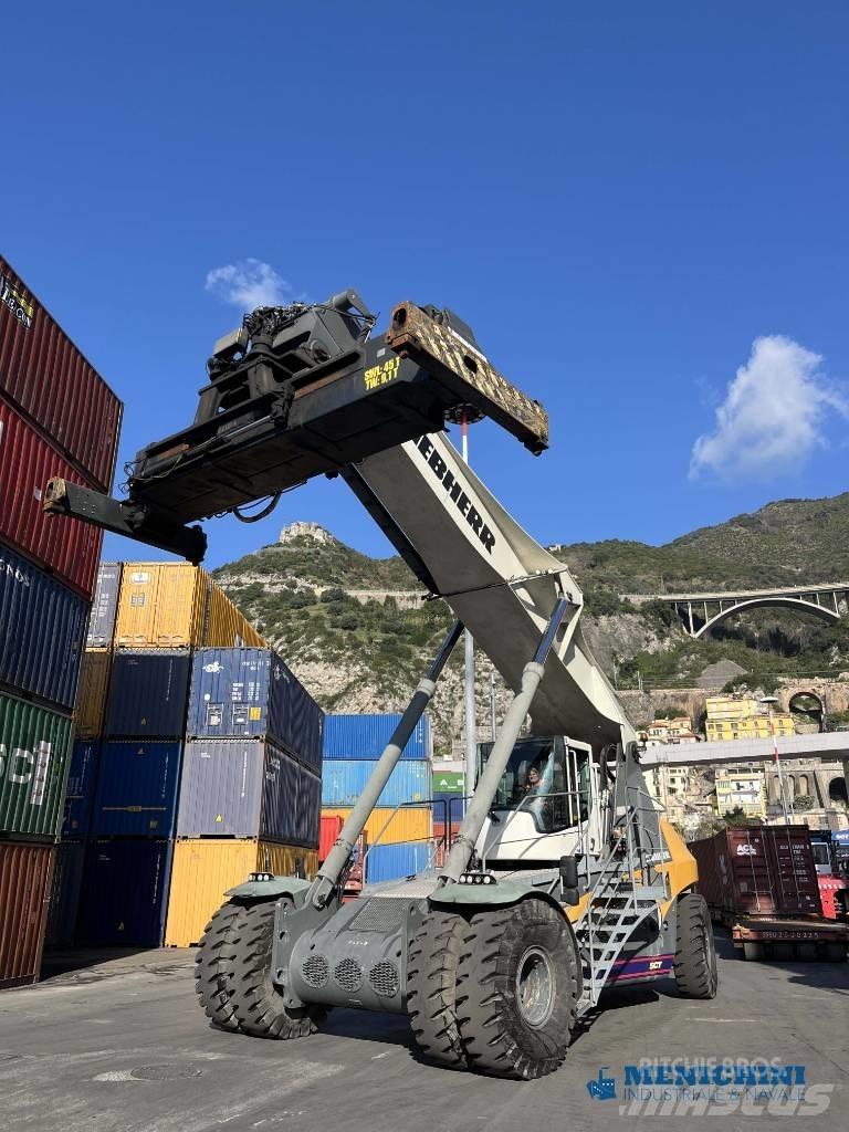 Liebherr LRS 545 컨테이너 핸들러