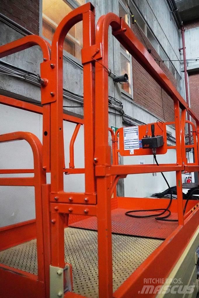 JLG 3246 ES 가위형 리프트
