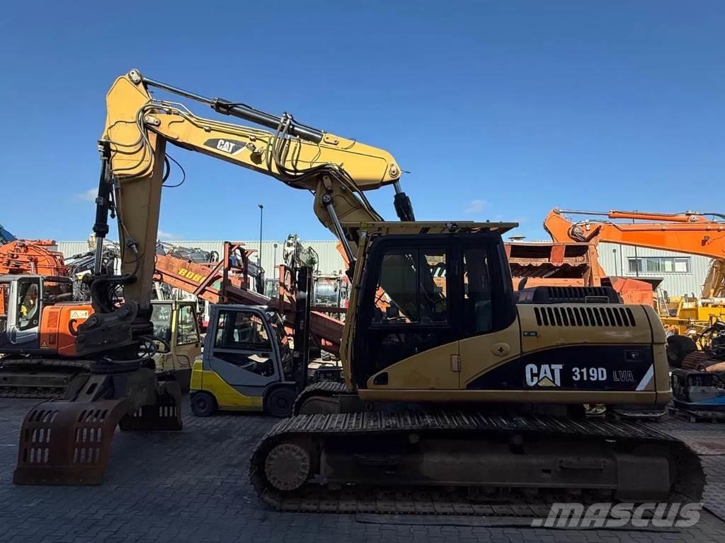 CAT 319D 대형 굴삭기 29톤 이상