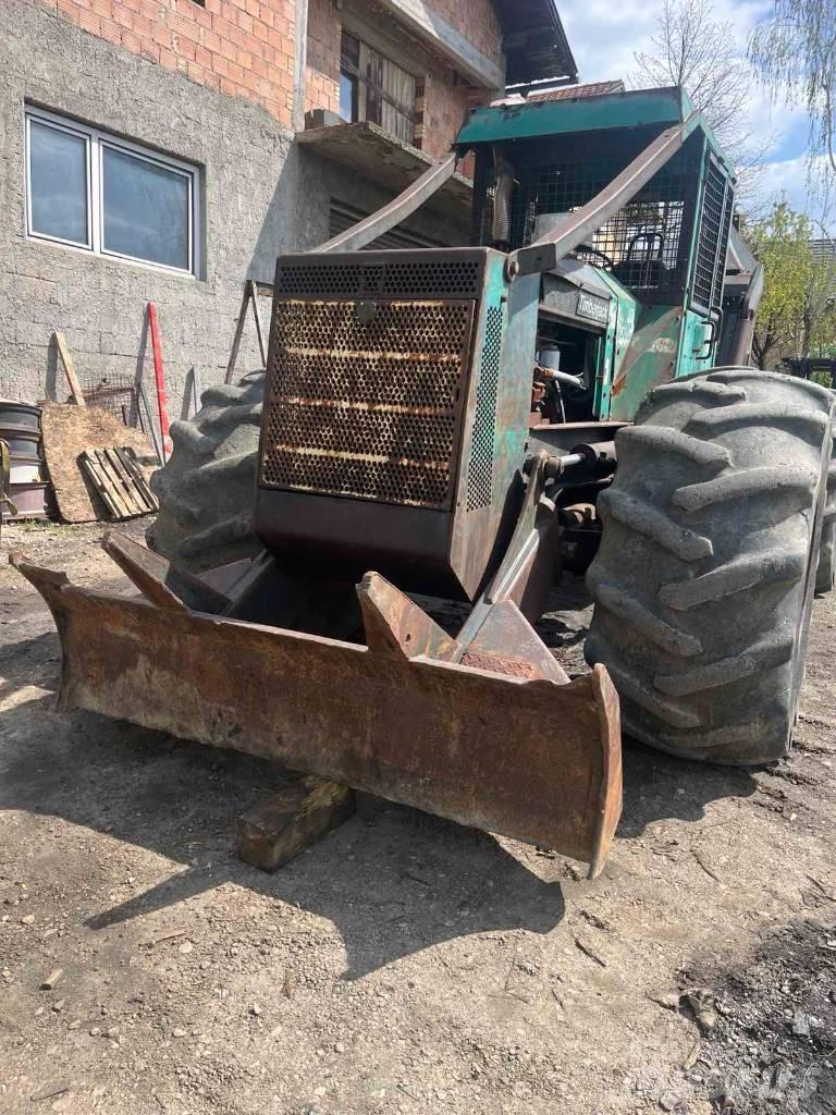 Timberjack 450C 목재스키더