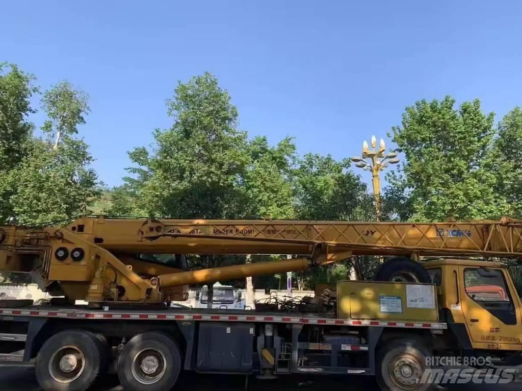 XCMG XZJ5305JQZ20 A/T 크레인