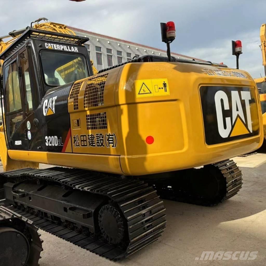 CAT 320D 대형 굴삭기 29톤 이상