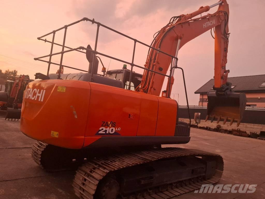 Hitachi 210LC 대형 굴삭기 29톤 이상