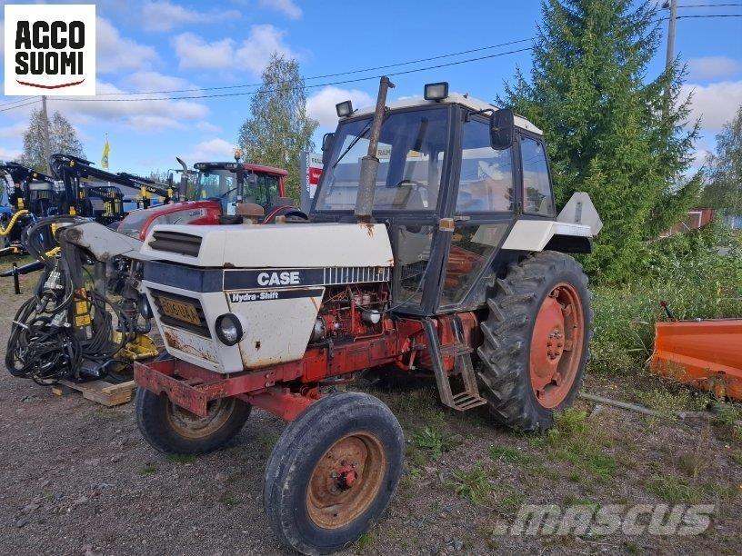 Case IH 1490 트랙터