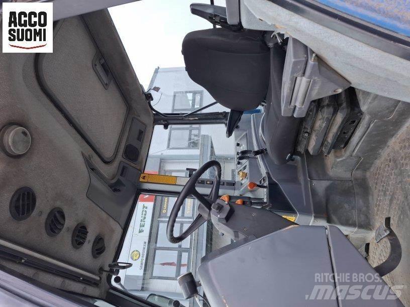Ford 8340 트랙터