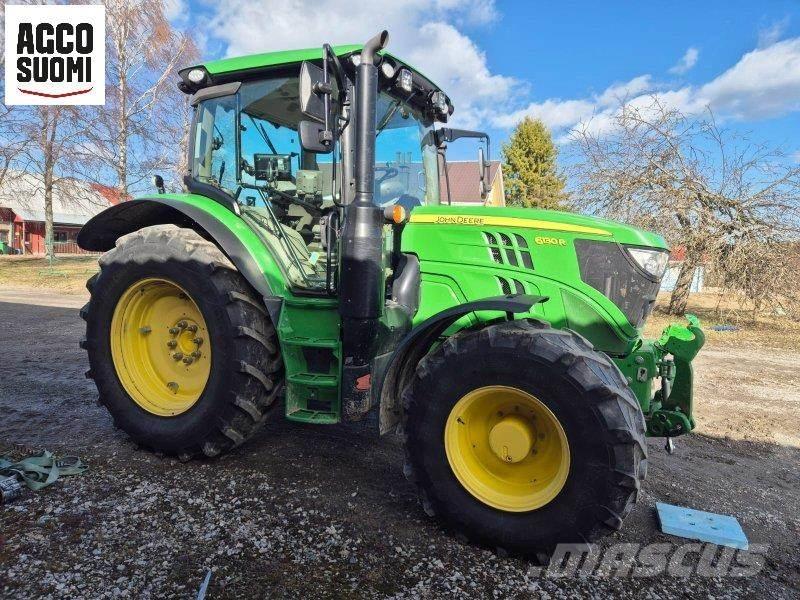 John Deere 6130 R 트랙터