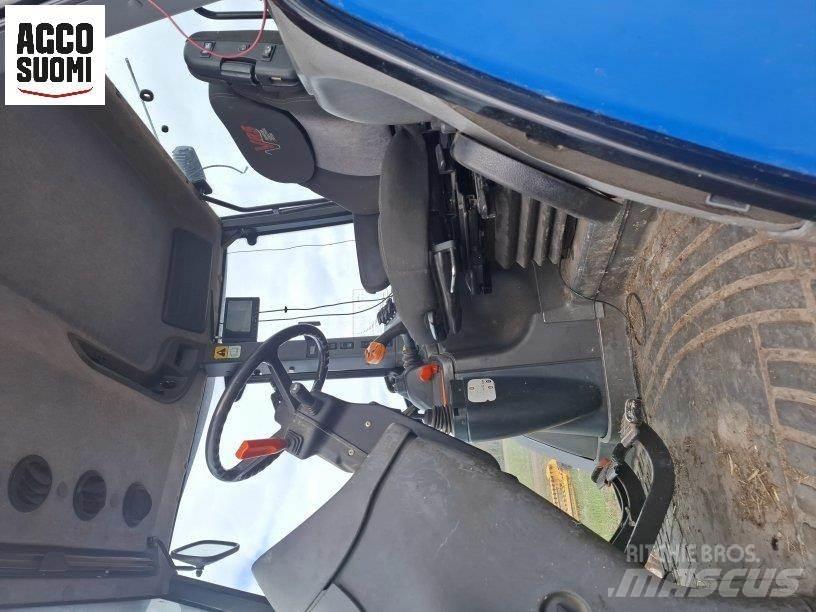 New Holland TM190 트랙터