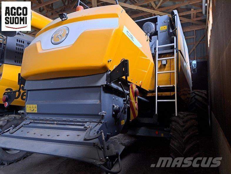 Sampo-Rosenlew C12 콤바인 수확기