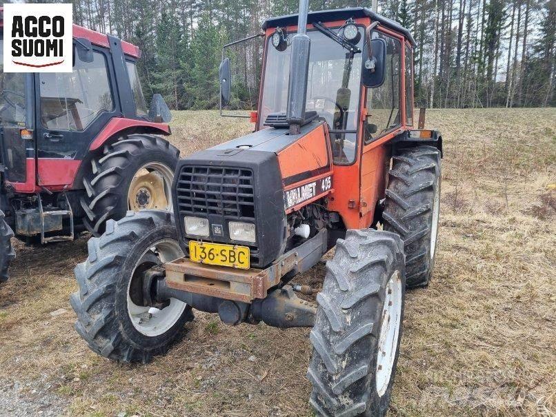 Valmet 405 트랙터