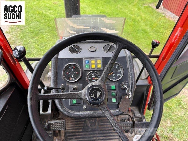 Valmet 405 -2 트랙터