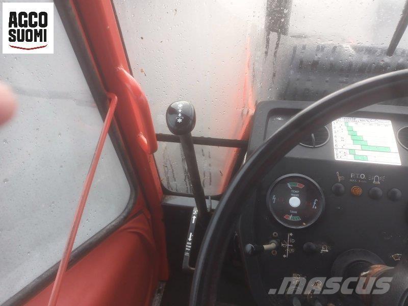 Valmet 504 2WD 트랙터