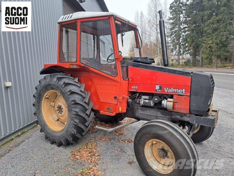 Valmet 604 트랙터